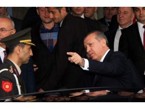 Cumhurbaşkanı Erdoğan Rize Ziyaretinde Çocukları Kırmadı
