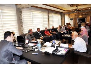 Çadır Kentteki Suriyeli Öğrenciler, Türkiye’de Üniversiteyi Kazandı