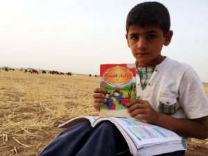 Kobani Sınırında Bir Küçük Asker