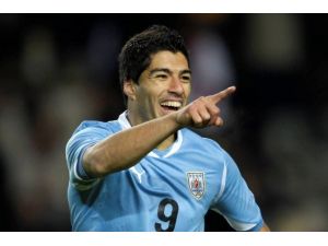 Suarez’den Bir Skandal Daha