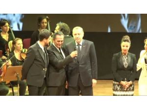 Erdoğan’dan Türkü Sürprizi