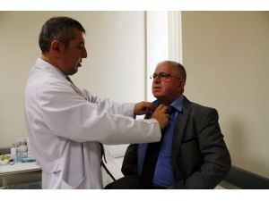 (Özel Haber) Tiroit Ameliyatlarında Ses Kaybına Yol Açan Risk Yüzde 0’a İndi