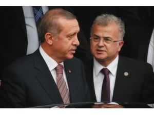 Cumhurbaşkanı Erdoğan Külliyeyi Sordu