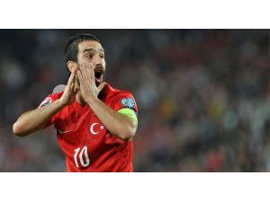 Arda Öz Eleştiri Yaptı