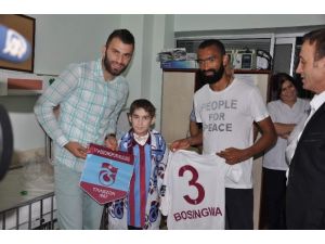 Alkışlar Bosingwa Ve Mustafa’ya
