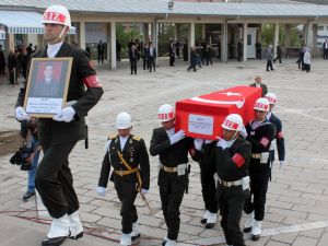 Başkent Şehidini Uğurladı