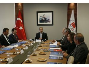 Bakan Kılıçtan Milli Takım Değerlendirmesi