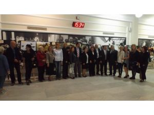 Hayvan Haklarına Dikkat Çeken Kareler