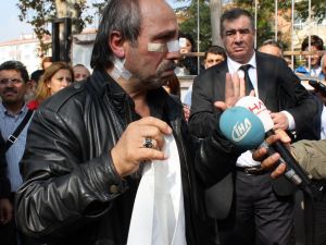 Darp Edilen Müdür Yardımcısının Gözyaşları