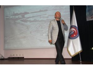 Tarihçi Uğurluel, Çanakkale Savaşının Bilinmeyen Yönlerini Anlattı