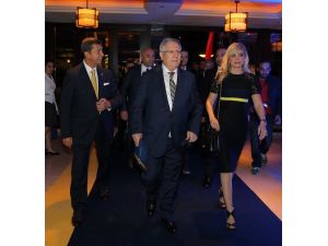 Hedef 1 Milyon Üye İçin Görkemli Gece