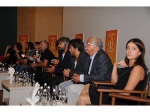 ‘Guruldayan Kalpler’ Filmi İlk Kez Seyirci İle Buluştu