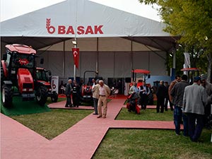 Başak Traktör Bursa Tarım Fuarı’nda