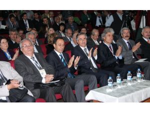7. Uluslararası Dünya Dili Türkçe Sempozyumu Başladı