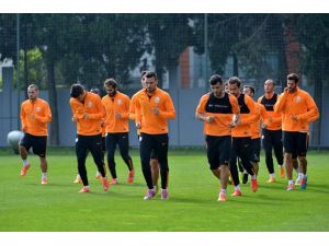 Derbi Mesaisi Sürüyor