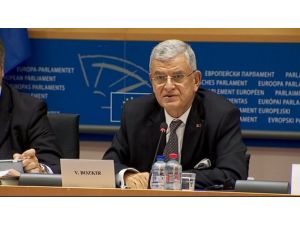 Sadece Kobani’ye Odaklanmak...