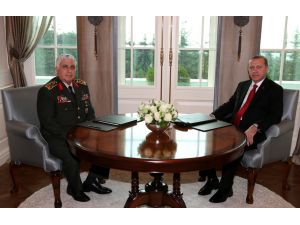 Cumhurbaşkanı Erdoğan, Genelkurmay Başkanı Orgeneral Özeli Kabul Etti