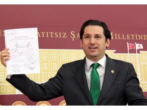 Ak Parti’nin Teklifine Yapıştırdı