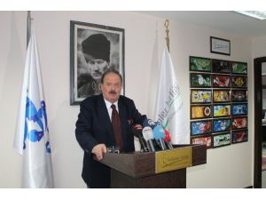 Almanya’ya Futbol Okulu Açıyor