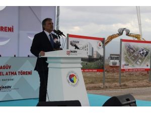 Gül Memleketinde Temel Attı