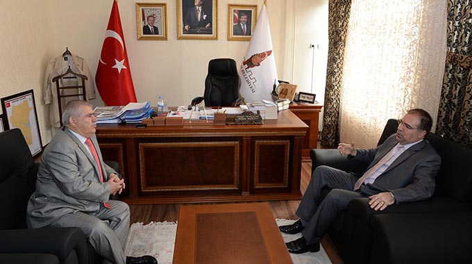 Kaymakam Türköz’den Nezaket Ziyareti