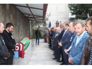 İstanbuldaki Kobani Eylemleri Sırasında Hayatını Kaybeden Serdar Arslan Memleketi Trabzon’da Toprağa Verildi