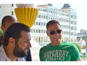 Dünyaca Ünlü Aktör Antalya’da
