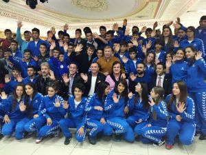 Futbolun Ustalarına Gakkoşlardan Yoğun İlgi