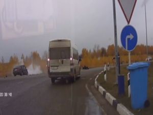 Kendini Asfaltta Buldu