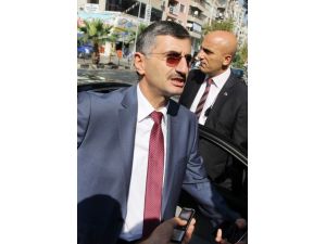 Manisa Valisi Bektaştan Kesilen Zeytin Ağaçları İle İlgili Açıklama