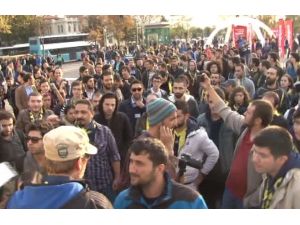 Fenerbahçe Taraftarından Passolig Eylemi