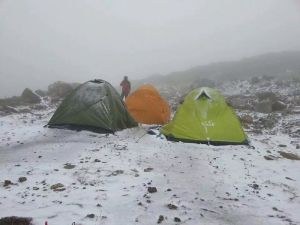 Uludağ’a Yılın İlk Karı Düştü
