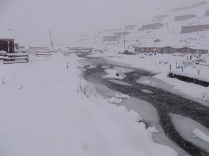 Rize’de Kar Yarım Metreyi Aştı