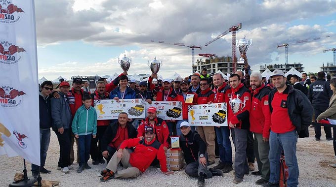 Kahramanlar Kupaya Doymuyor