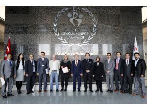 Gençlik Uzmanları, Gençleri Geleceğe Hazırlıyor