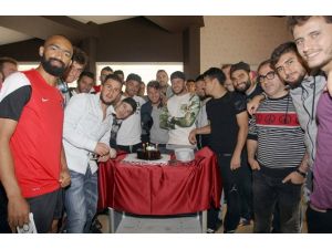 Ferhat Yazgan’a Doğum Günü Kutlaması