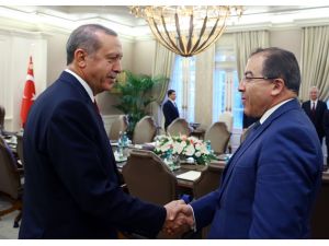 Cumhurbaşkanı Erdoğan, Tunus Dışişleri Bakanı Monghi Hamdiyi Köşkte Kabul Etti