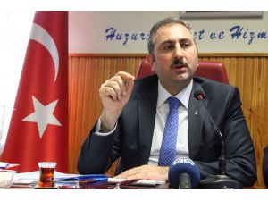 Ak Parti Genel Başkan Yardımcısı Abdulhamit Gül Muşta