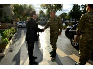 Kara Kuvvetleri Komutanı Orgeneral Akar’dan Vali Aksoy’a Ziyaret
