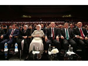 Devlet Erkanı Düğünde Buluştu