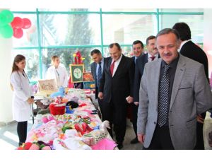 Akıl Ve Ruh Sağlığı Hastaları Hünerlerini Sergiledi