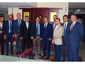Anestezi Teknikerlerinden Ankara’ya Çıkarma