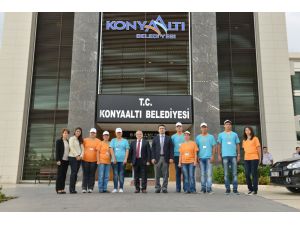 Konyaaltı’nda Hanelere ‘Geri Dönüşüm’ Eğitimi