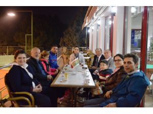 İş Adamları Korta İndi