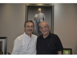 Fransız Basınında Atatürk Ve Cumhuriyet Sergisi