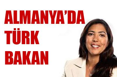 Almanyada ilk Türk bakan 