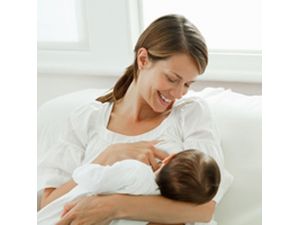 Emziren Anne Kanserden Korunuyor