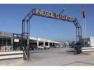 İkinci Elde Yaprak Kımıldamıyor