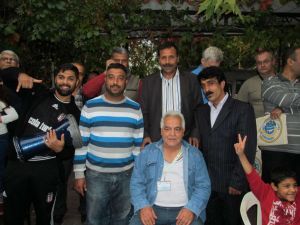Romanlar Çaldı, Avrupalılar Oynadı