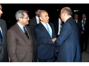 Başbakan Yardımcısı Akdoğan Adana’da